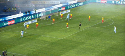 蜂鸟电竞官方-半场：尤文1-0莱切，弗拉霍维奇开场12秒闪击